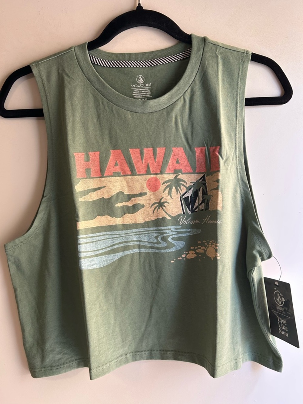 Volcom Palmy Storm Crop Muscle Tank Tee in Green